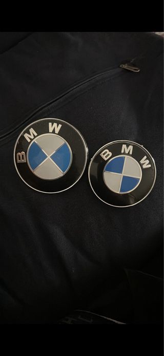 Insignias BMW (2 unidades)