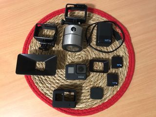 GoPro 7 Black + Accessori