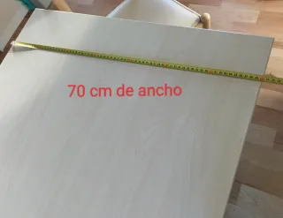 Mesa comedor y 2 sillas madera