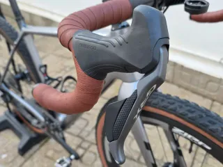 Bicicleta BH Gravel X Evo 4.0