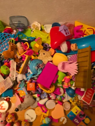 Lote de juguetes varios