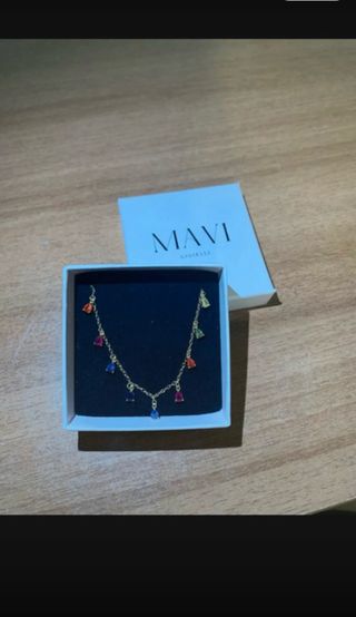 Collana Mavi con ciondoli colorati