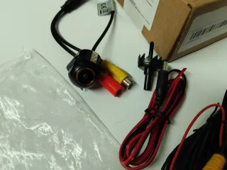 Cámara trasera coche líneas dinámicas