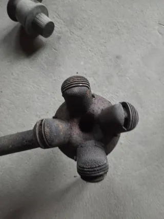 Quemador y trébedes de gas