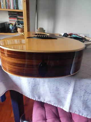Chitarra acustica Taylor 814 CE