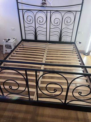 Struttura letto matrimoniale