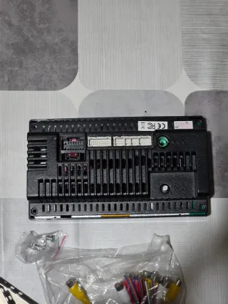 Pantalla Coche 2 Din 7" Android 14 con Carplay