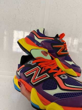 Zapatillas New Balance 9060 Naranja y Morado