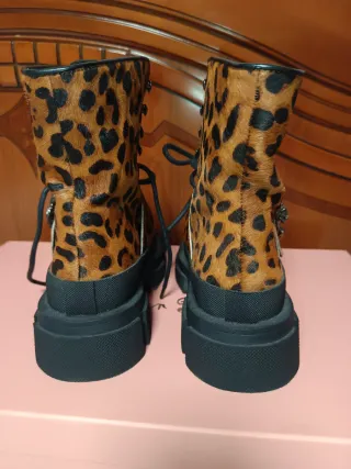 Botas Alma en Pena Animal Print Talla 37