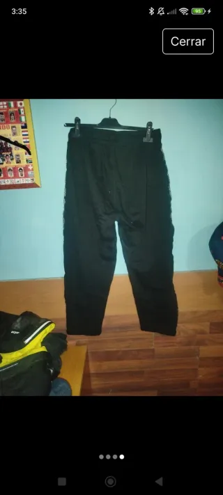 Sudadera negra con texto Your generation is addict