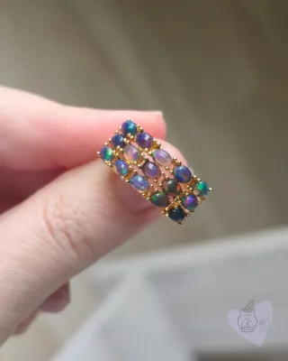 Anillo de ópalo negro natural