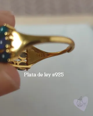 Anillo de ópalo negro natural