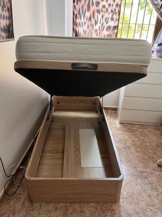 Canapé , colchón, Cabecero, Somier, Base tapizada