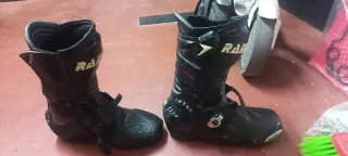 Botas de moto Rainers. En buen estado número 42