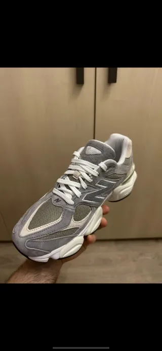 New Balance 9060 Gris Nuevas Originales