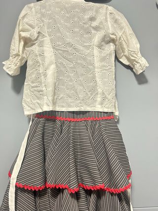 Traje de amazona niña (5 años)falda flamenca