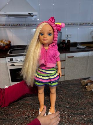 Muñeca Nenuco con ropa y accesorios