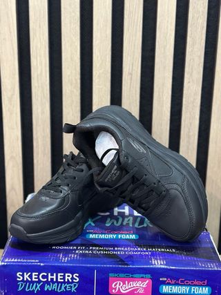 Zapatillas Skechers D'Lux Walker Negras
