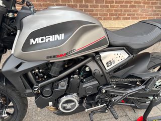 Moto Morini Seiemmezzo