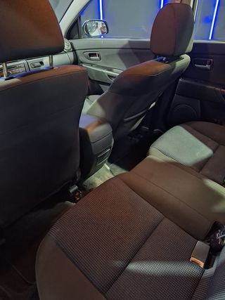 MAZDA Mazda3 1.6 VVT Active