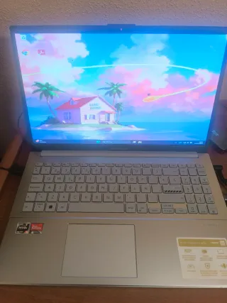 Portátil ASUS Vivobook Ryzen 5