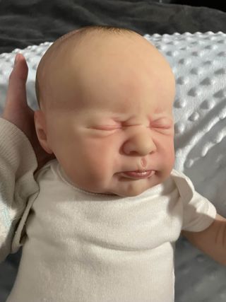 Boneca Reborn Azalea