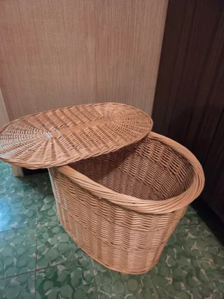 Cesta grande de mimbre