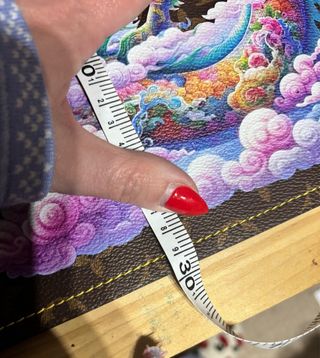 Tapete Louis Vuitton Dragón Multicolor