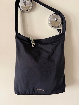 Bolso Tote Negro Scalpers