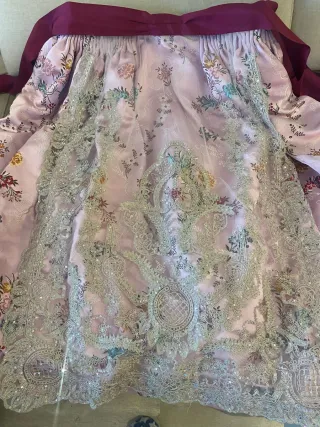 Traje de Fallera Blanco y Rojo