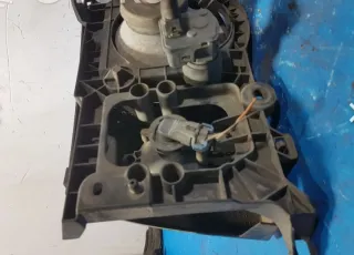 Faro Delantero Derecho Nissan Terrano 2