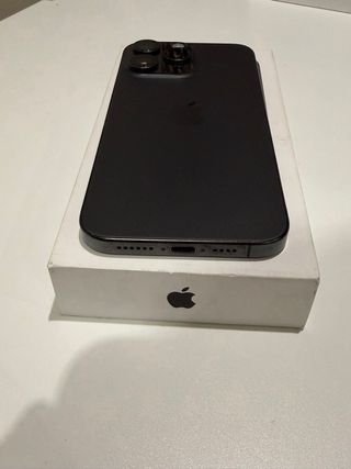 iPhone 15 Pro Max Titanio Nero 256GB