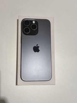 iPhone 15 Pro Max Titanio Nero 256GB