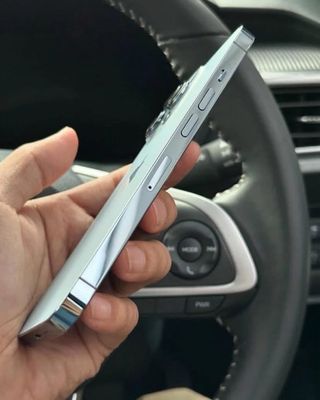 iPhone 13 Pro Max Blu batteria 93%