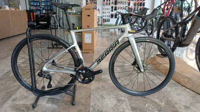 Berria Belador Pro 105 di2