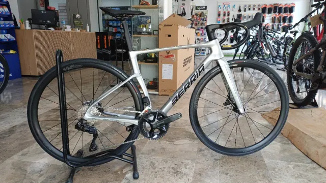 Berria Belador Pro 105 di2