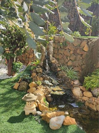 Busco persona que sepa hacer un estanque