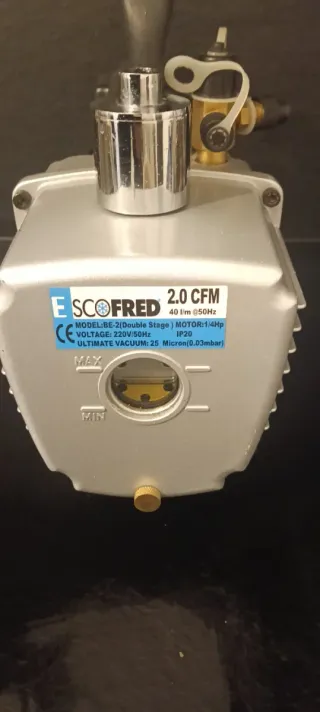 Bomba de vacío ESCOFRED 2.0 CFM Doble Etapa