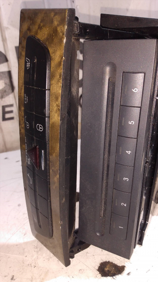 SISTEMA AUDIO / RADIO CD MERCEDES-BENZ BM SERIE 2