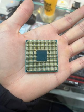 Gigabyte GA-AB350-GAMING 3 Placa AM4 + Procesador