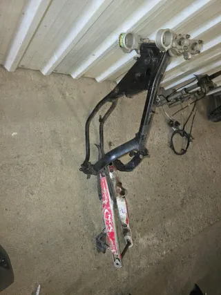 Chasis y vasculante KTM 250cc 2010 Enduro/Motocros