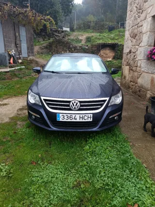 Volkswagen Passat CC 2011