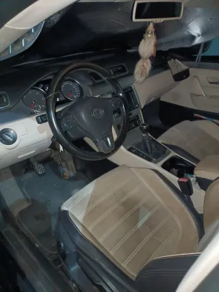 Volkswagen Passat CC 2011