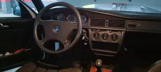 Mercedes-Benz Clase E 1992