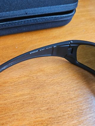 Gafas de sol Arnette negras y plata