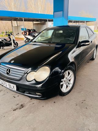 Mercedes-Benz CL Coupe 2004
