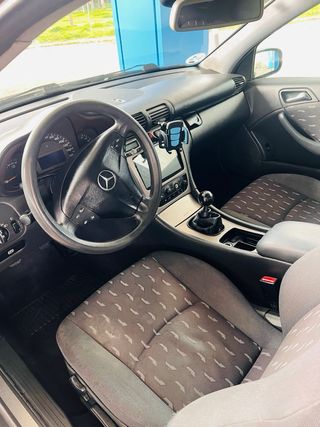 Mercedes-Benz CL Coupe 2004