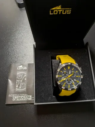 Reloj Lotus Chrono Deportivo Amarillo