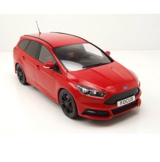 Ford Focus ST escala 1/18