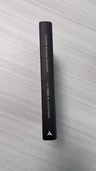 La tomba di Alessandro Copertina Black